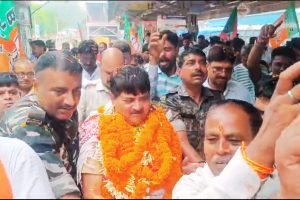 raj sinha at dhanbad railway staion jharkhand elections 2024