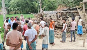 saharsa news| Bihar News: Wall of dilapidated house collapsed in Saharsa, three brothers and sisters buried, one innocent died