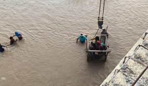 supaul flood news| Bihar Flood: Hundreds of lives trapped in the middle of the water in Supaul were rescued with Hydra machine.