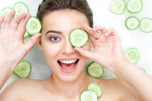 Cucumber tips for Korean glass skin: ककड़ी से पाएं कोरियन जैसी ग्लास स्किन: जानें ये आसान नुस्खे