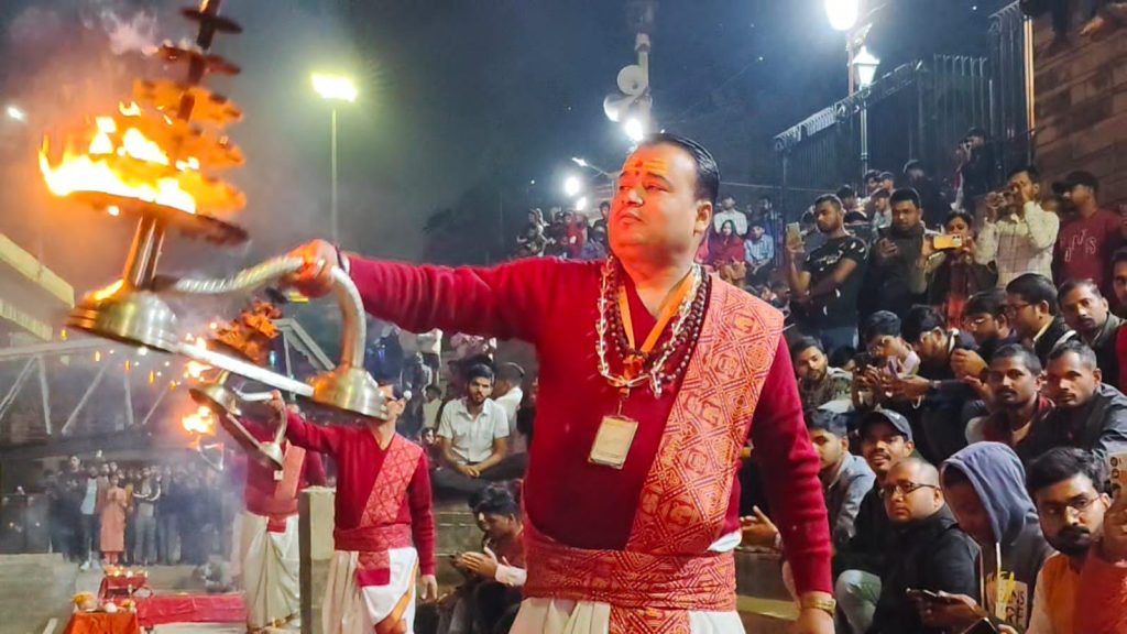 Ganga Aarti 4