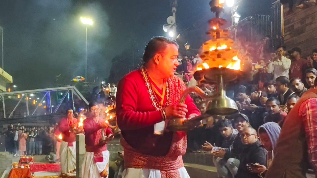 Ganga Aarti 6