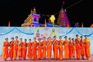 गोवा के तपोभूमि गुरुपीठ में सद्गुरु ब्रह्मेशानंद स्वामीजी की मौजूदगी में हिन्दू नारी का हुंकार कार्यक्रम का आयोजन किया गया. आयोजन का मकसद भक्ति, संस्कृति और समाज को नई दिशा देना था.