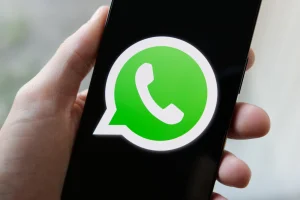 whatsapp-logo