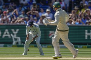 India vs Australia: Yashasvi Jaiswal drop a catch of Usman Khawaja,