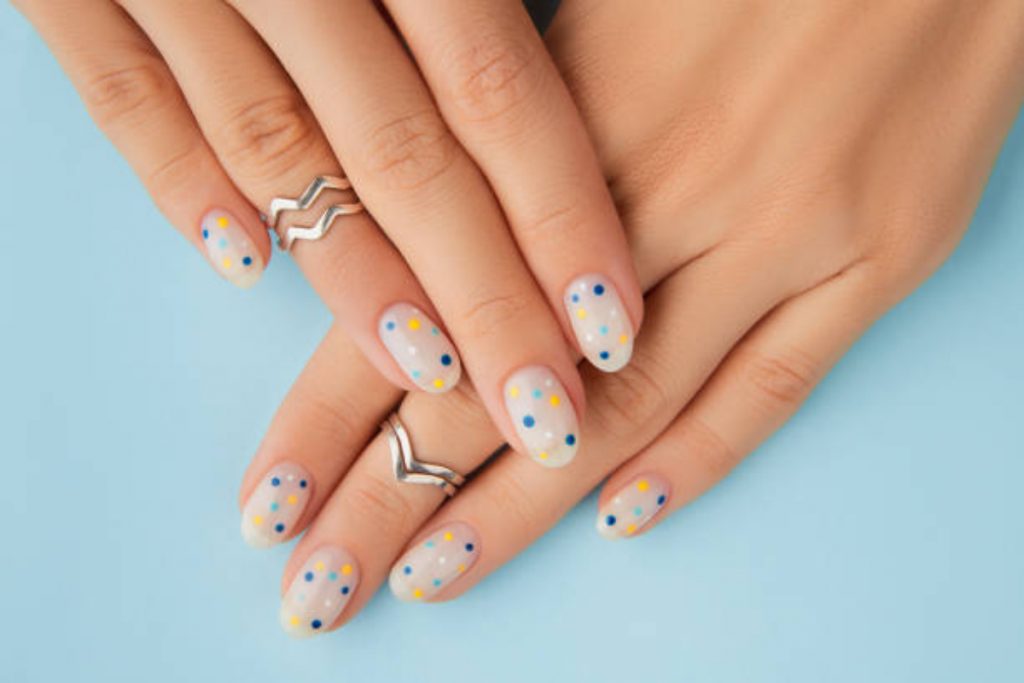 Dot Nails