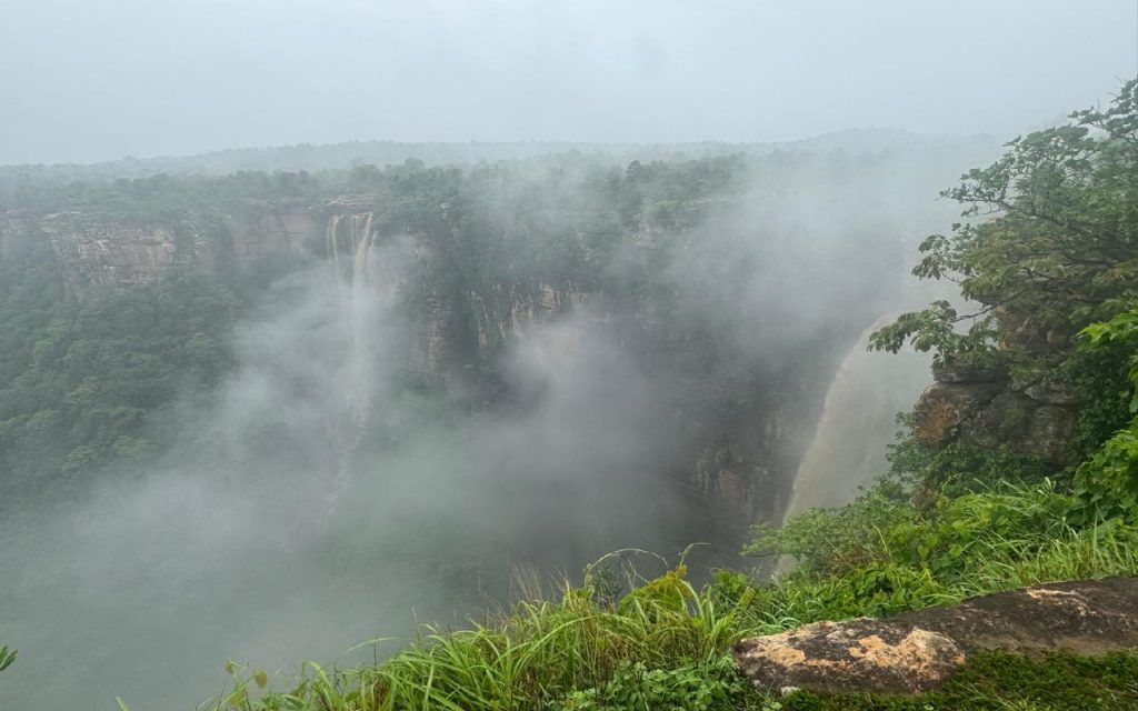 Kaimur Picnic Spot बंशी खोह