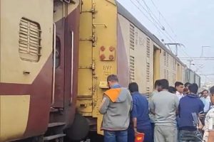 Saurashtra Express derailed