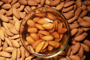 Benefits of soaked Almond