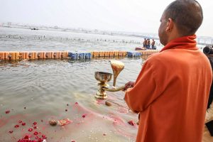 Yogi Adityanath offers prayers Dashashwamedh Ghat