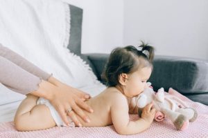 baby-massage-tips