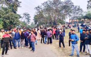 jairam-mahto-supporters near ccl quarter