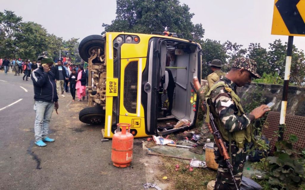 school bus accident at angara 1