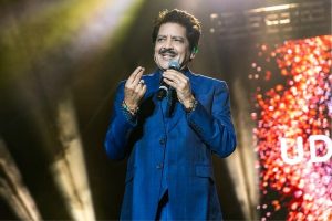 Udit Narayan Viral Video