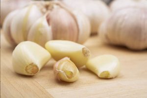 Benefits of Raw Garlic