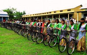 Hemant Soren Gift Bicycle To Students