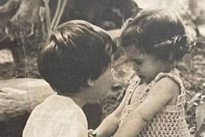 Rahul and Priyanka Gandhi Old Photo