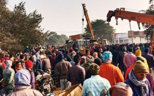 Road Accident in Gola Ramgarh