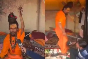 Maha Kumbh Viral Video