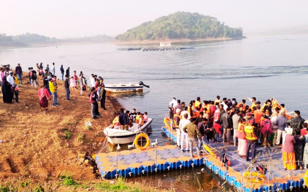 Malay Dam Satbarwa Palamu Jharkhand New Year