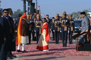 republic day 2025| 76th Republic Day: President Draupadi Murmu hoisted the tricolor