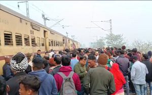 Firing in Gaya-Howrah Express