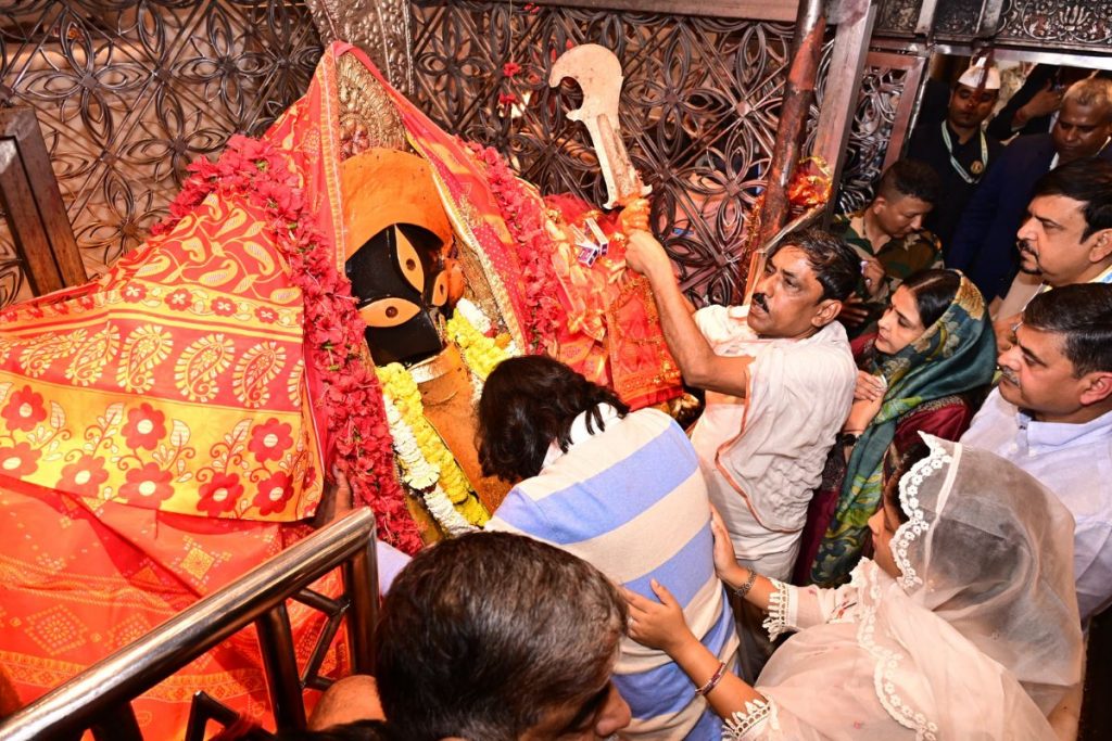 Hemant Soren Kalpana Murmu Soren Kalighat