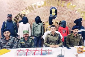 Latehar News Criminals Arrest SP Press Brief