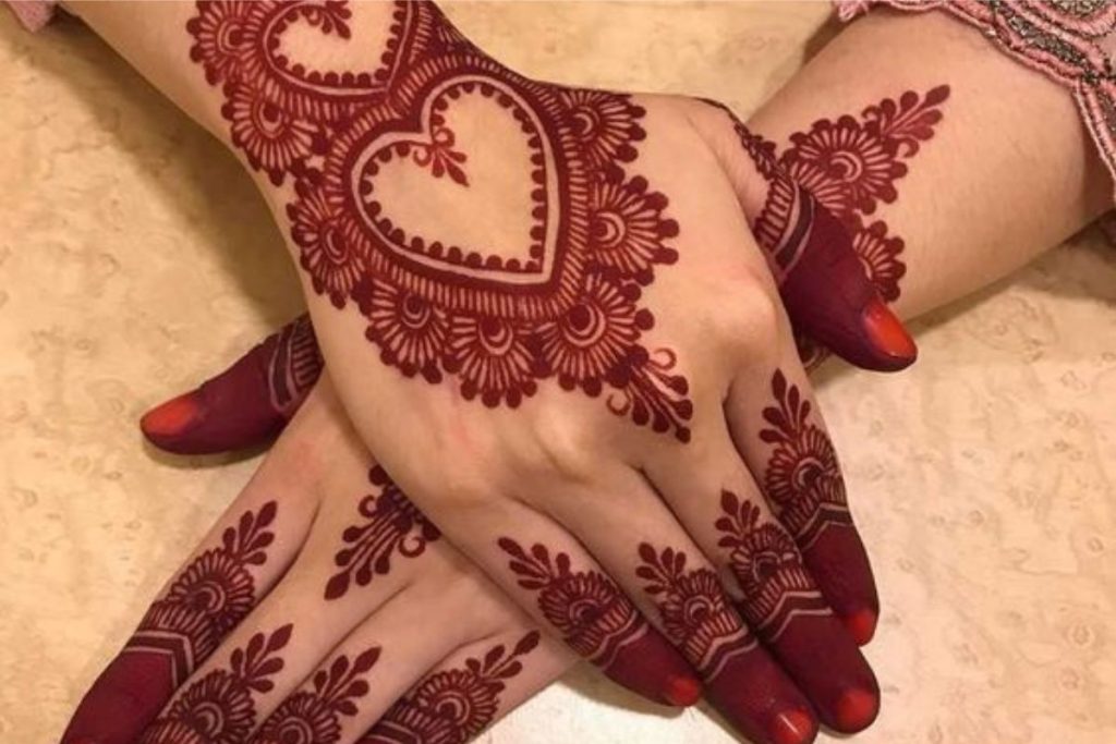 Valentines Day 2025 Mehndi Designs 11