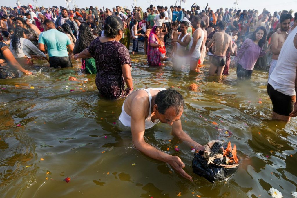 Holy-Dip-At-Sangam