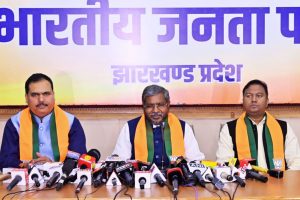 jharkhand dgp controversy babulal marandi bjp press conference