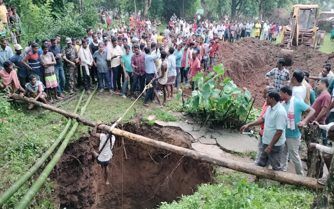 Jharkhand Breaking News: रांची के मुरी में कुएं की मिट्टी धंसने से 5 लोगों की मौत, सीएम ने जताया शोक